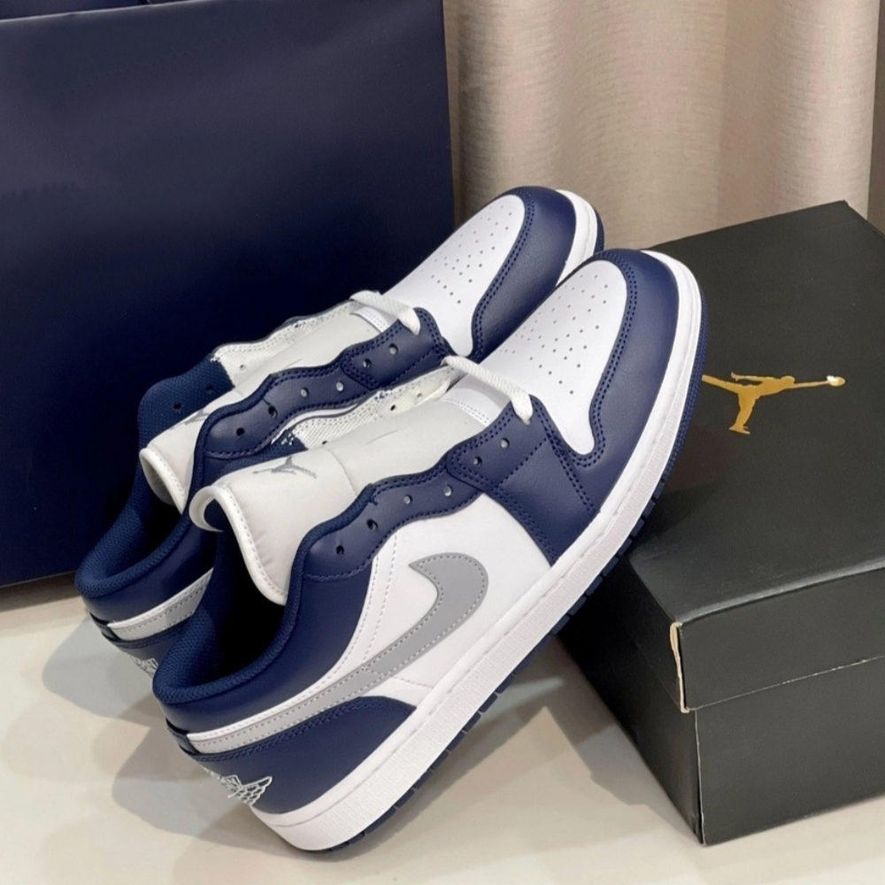 AIR JORDAN 1 LOW DARK NAVY/WHITE MEN'S US SIZE 9 BRAND NEW IN BOX